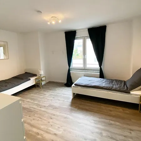 Moderne Handwerkerwohnung In Lejlighed Erkrath