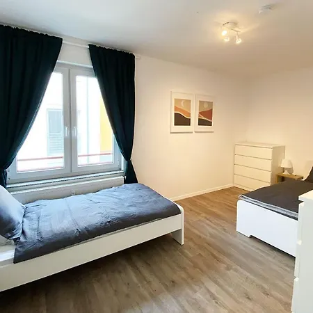 Lejlighed Moderne Handwerkerwohnung In *